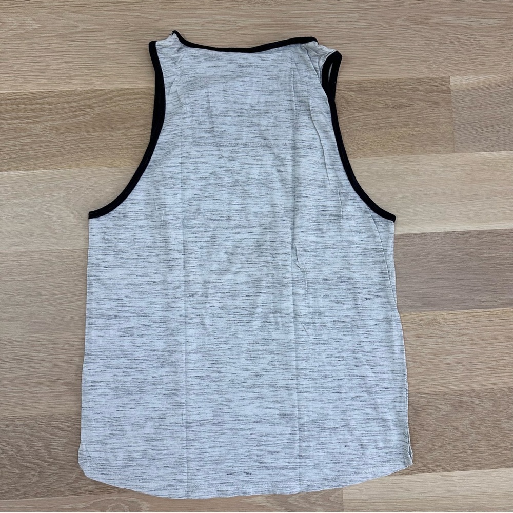 FREE PLANET - MENS - SLEEVELESS TANK TOP  - SIZE LARGE - Picture 2 of 6